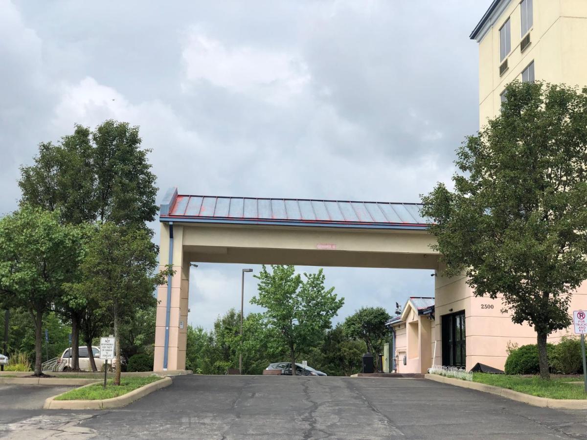 Airport Lodging Pittsburgh Airport コラオポリス エクステリア 写真