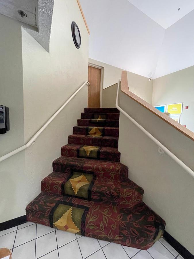 Airport Lodging Pittsburgh Airport コラオポリス エクステリア 写真