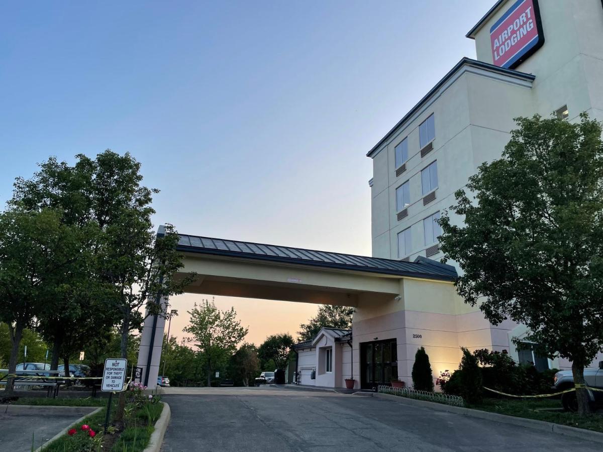 Airport Lodging Pittsburgh Airport コラオポリス エクステリア 写真