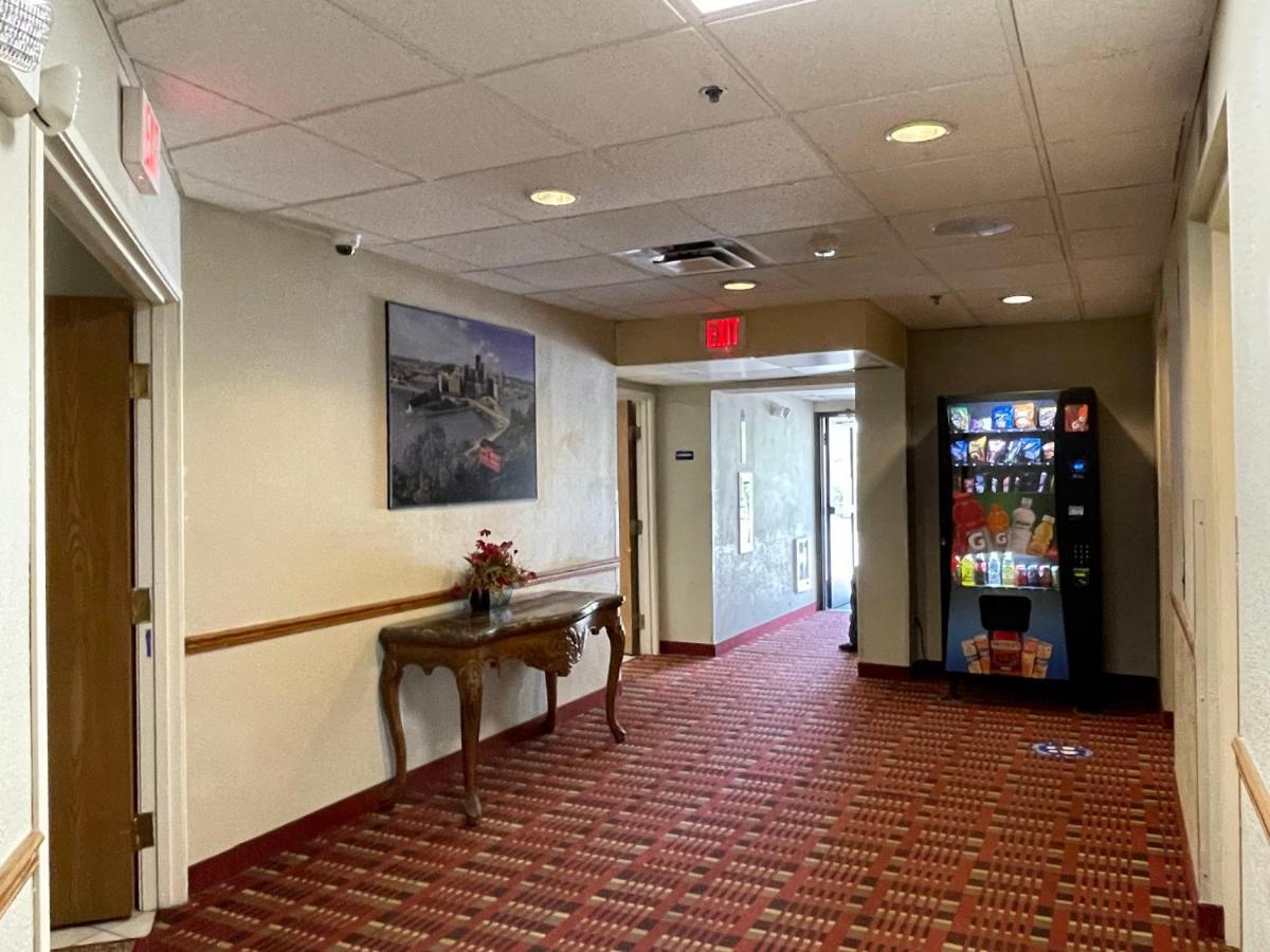 Airport Lodging Pittsburgh Airport コラオポリス エクステリア 写真