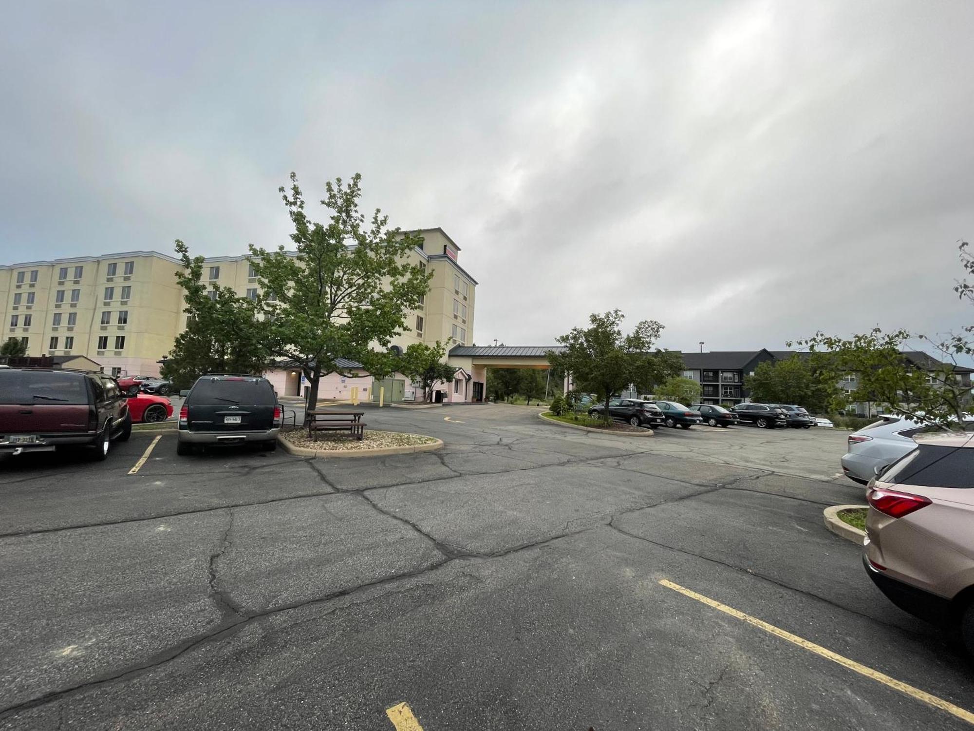 Airport Lodging Pittsburgh Airport コラオポリス エクステリア 写真
